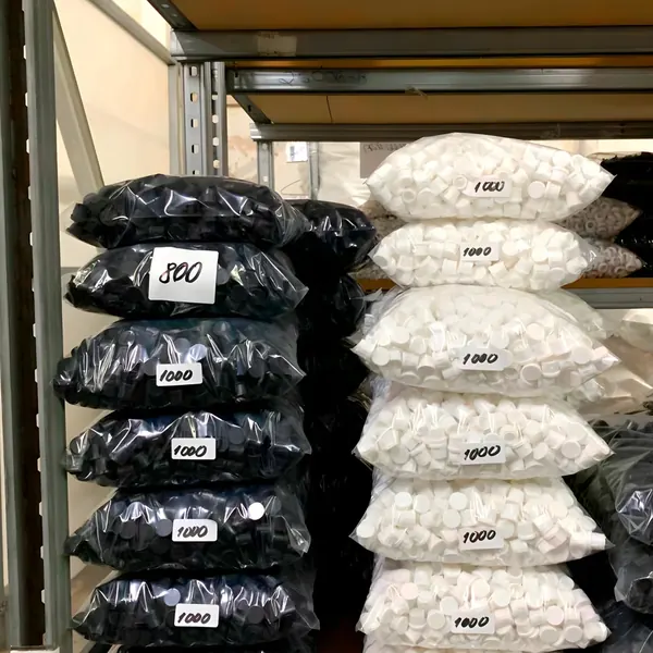 Fábrica Fermaplast — foto 12