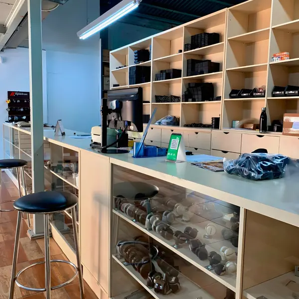 Fábrica Fermaplast — foto 14